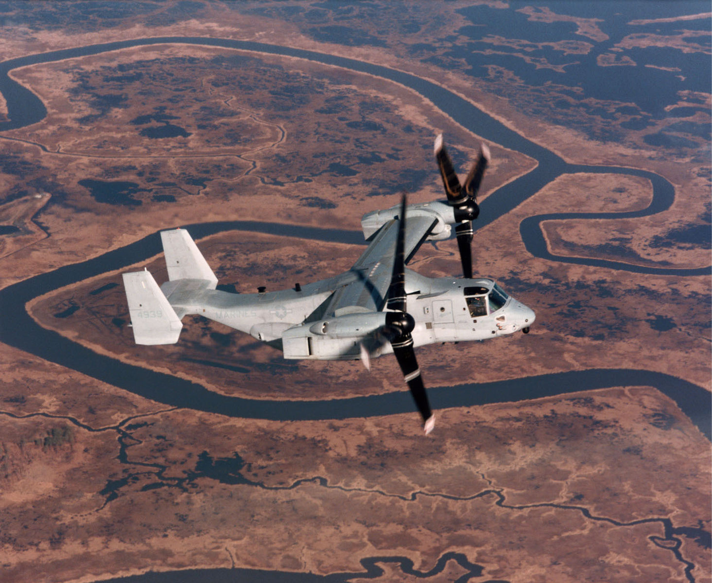 V-22 Osprey in Flight BI231371