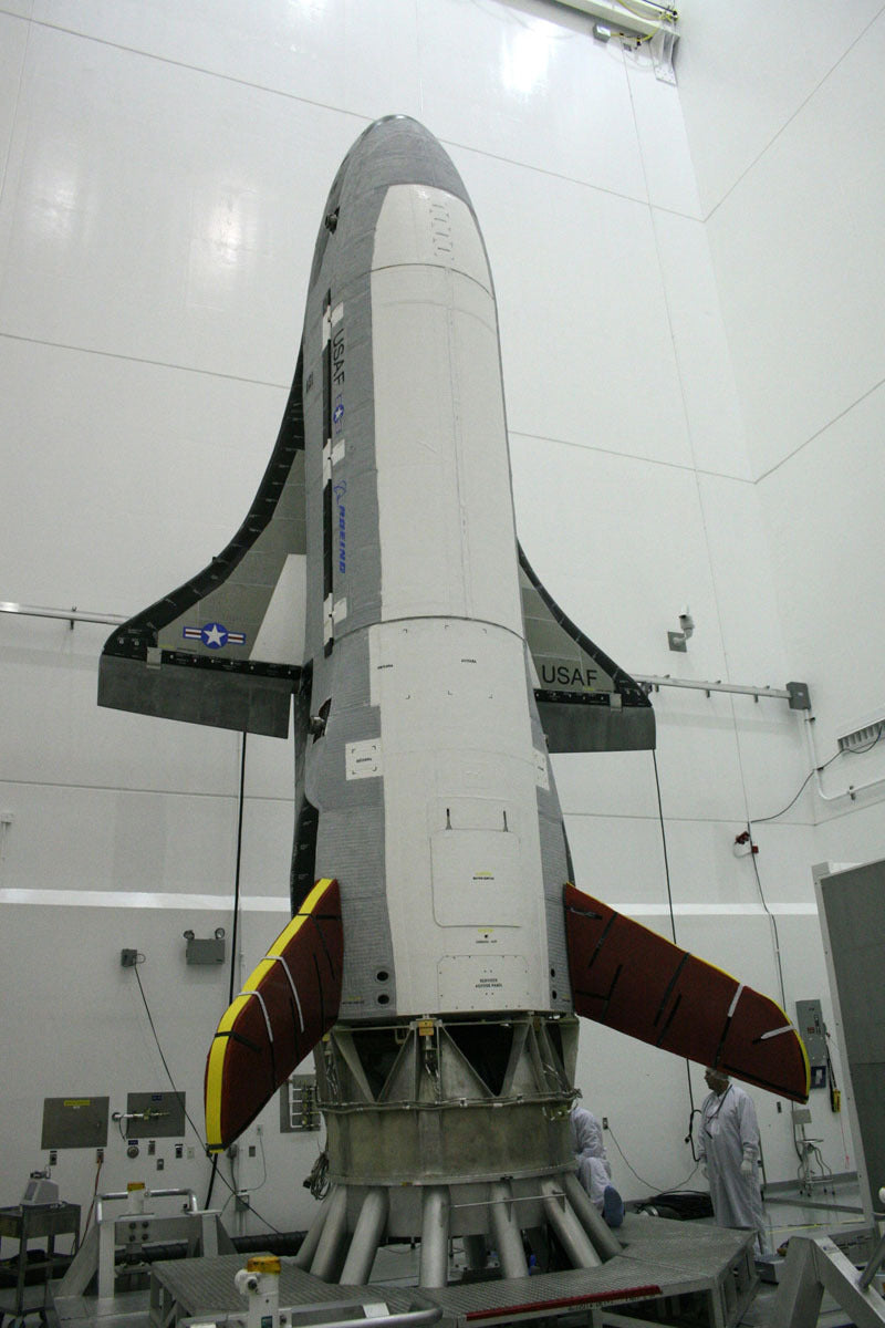 Launch Processing the Boeing-built X-37B Orbital Test Vehicle BI231665