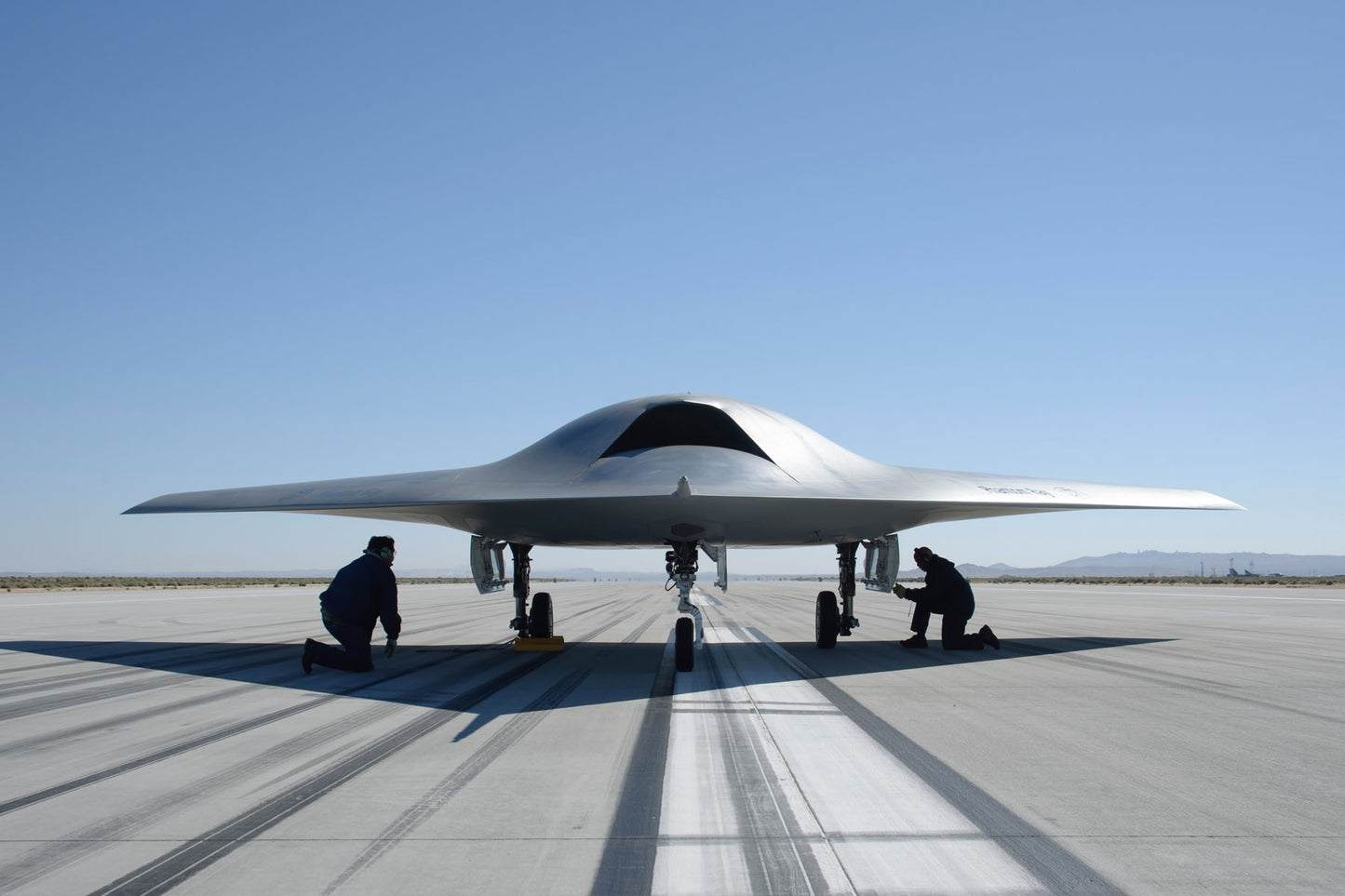 Boeing Phantom Ray Pre-flight Inspection BI232558