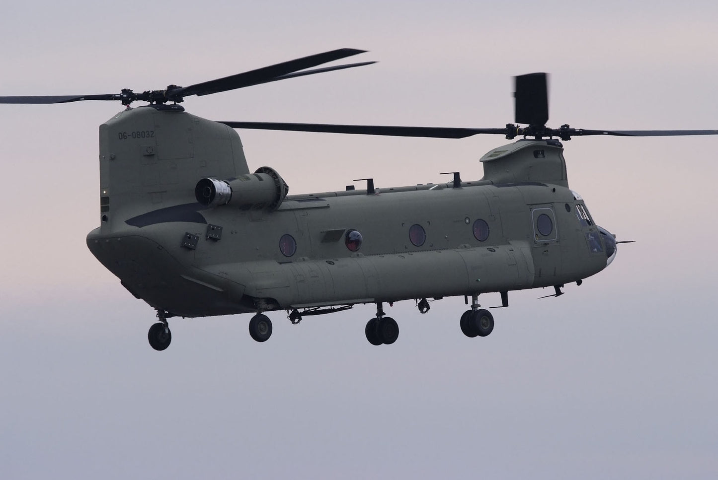 Boeing CH-47F Chinook BI232572