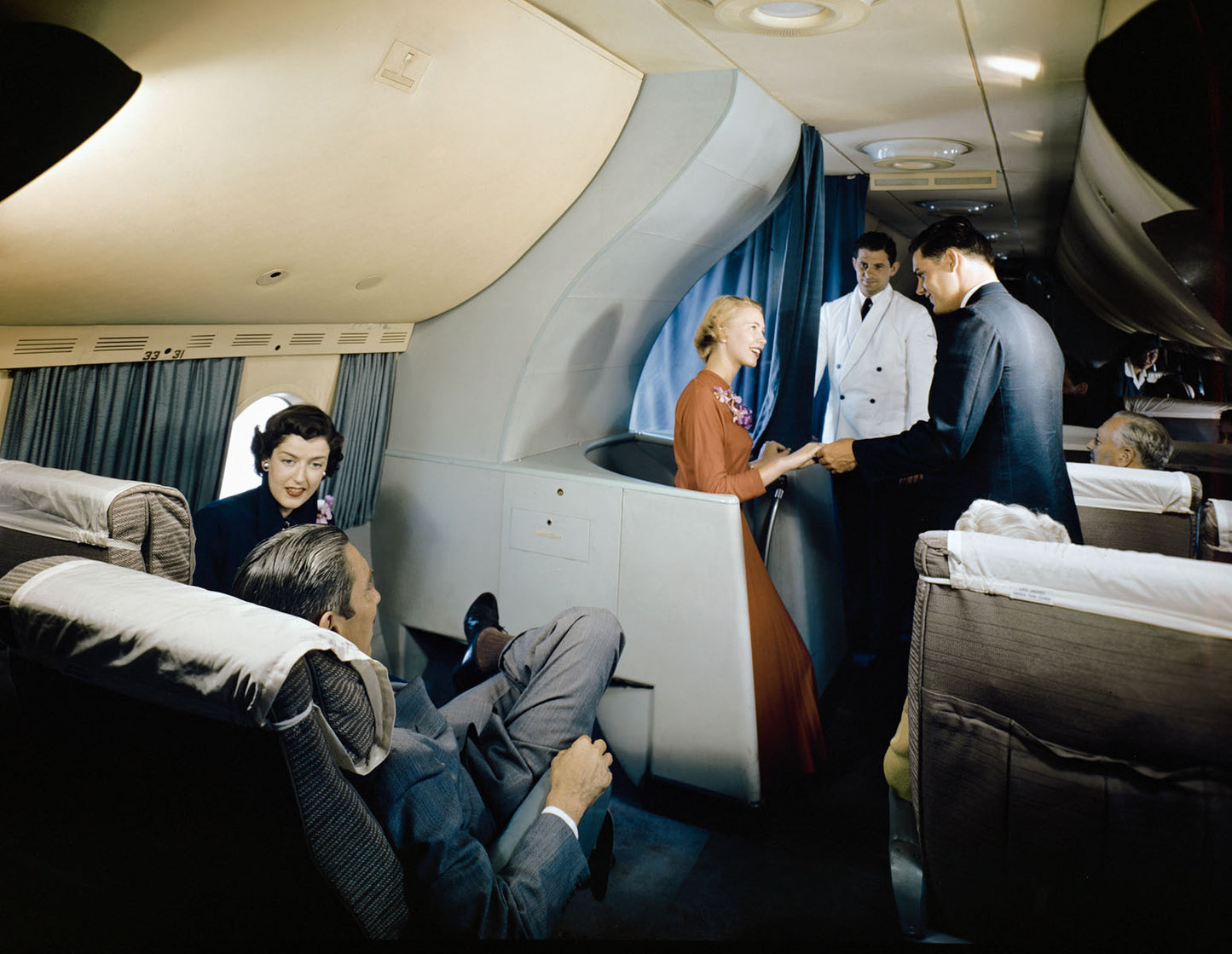 377 Stratocruiser Passenger Cabin BI27270