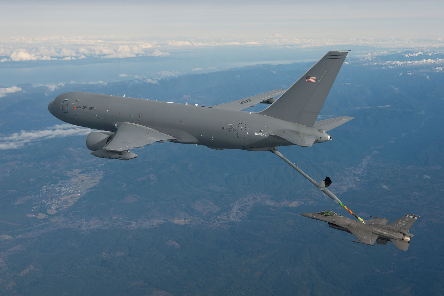 First KC-46A Tanker Refueling Flight, January 2016 BI46917