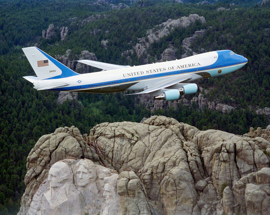 Air Force One in Flight Over Mt. Rushmore BI22036