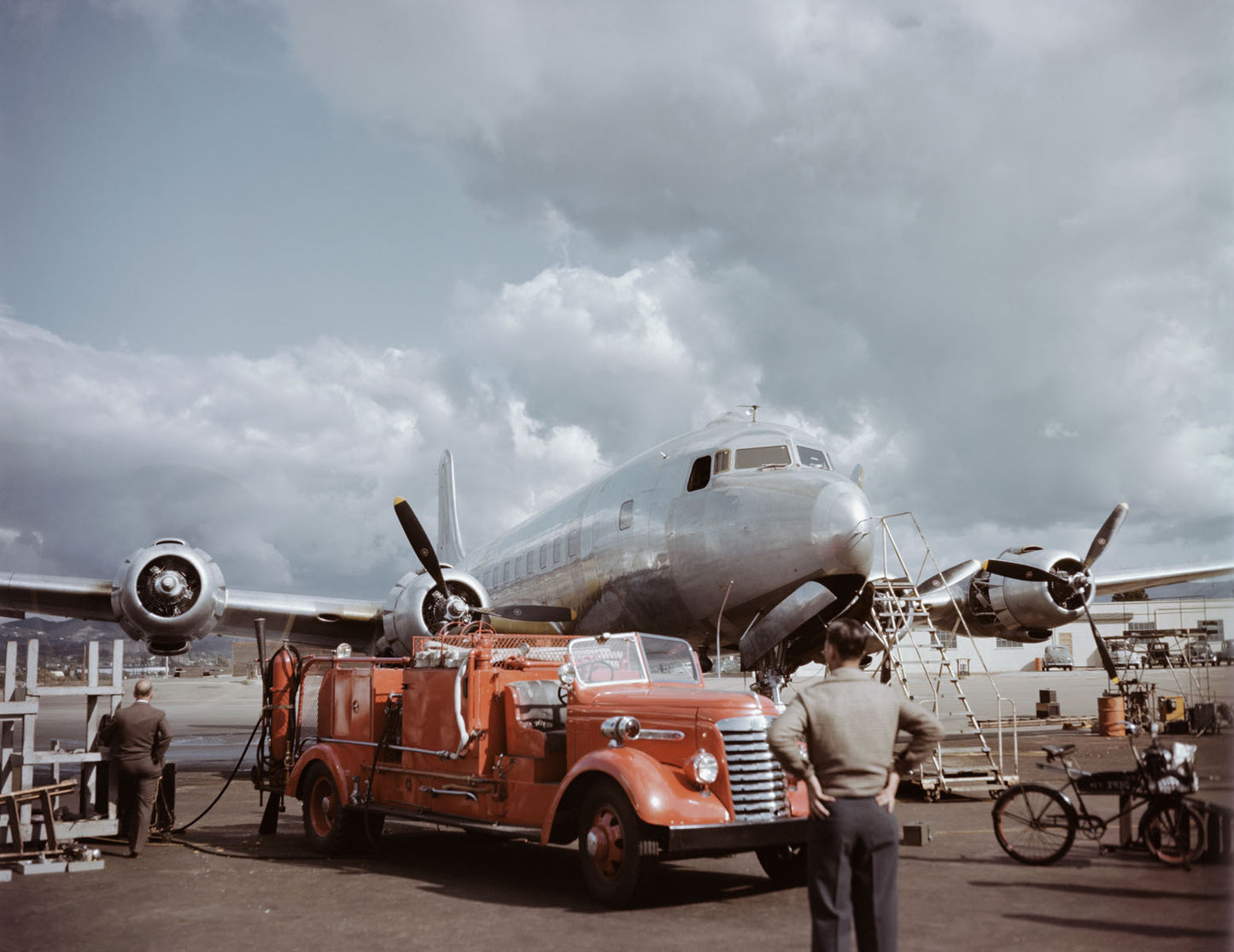 DC-6 on Ground with FireTruck BI2222