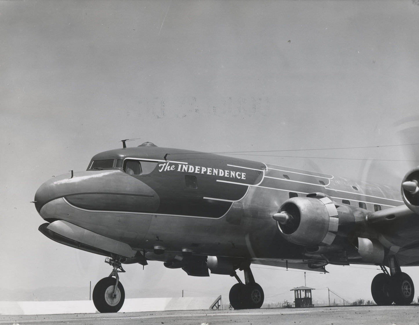 VC-118A "Independence" Taxis on Flight Ramp BI41751