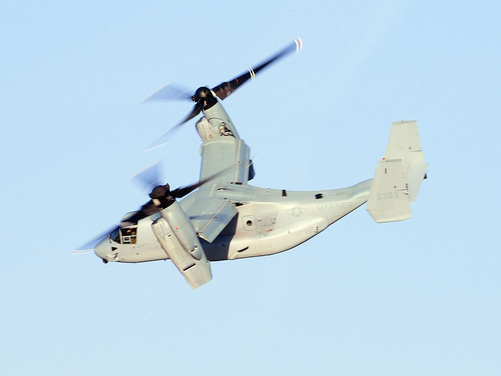 V-22 Osprey in Flight BI222845