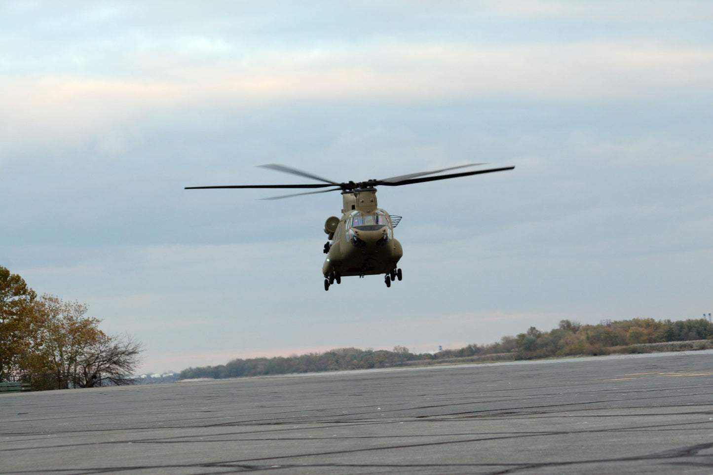 CH-47F Chinook Helicopter in Flight BI223789