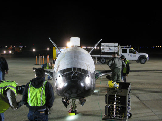 Boeing-built X-37B Orbital Test Vehicle (OTV) Successfully Completes 1st Flight BI232536